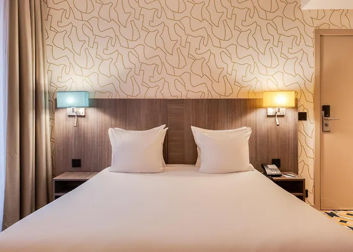 Alma Grand Place Hotel